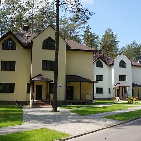 Isloch Park Hotell Rakaw Exteriör bild