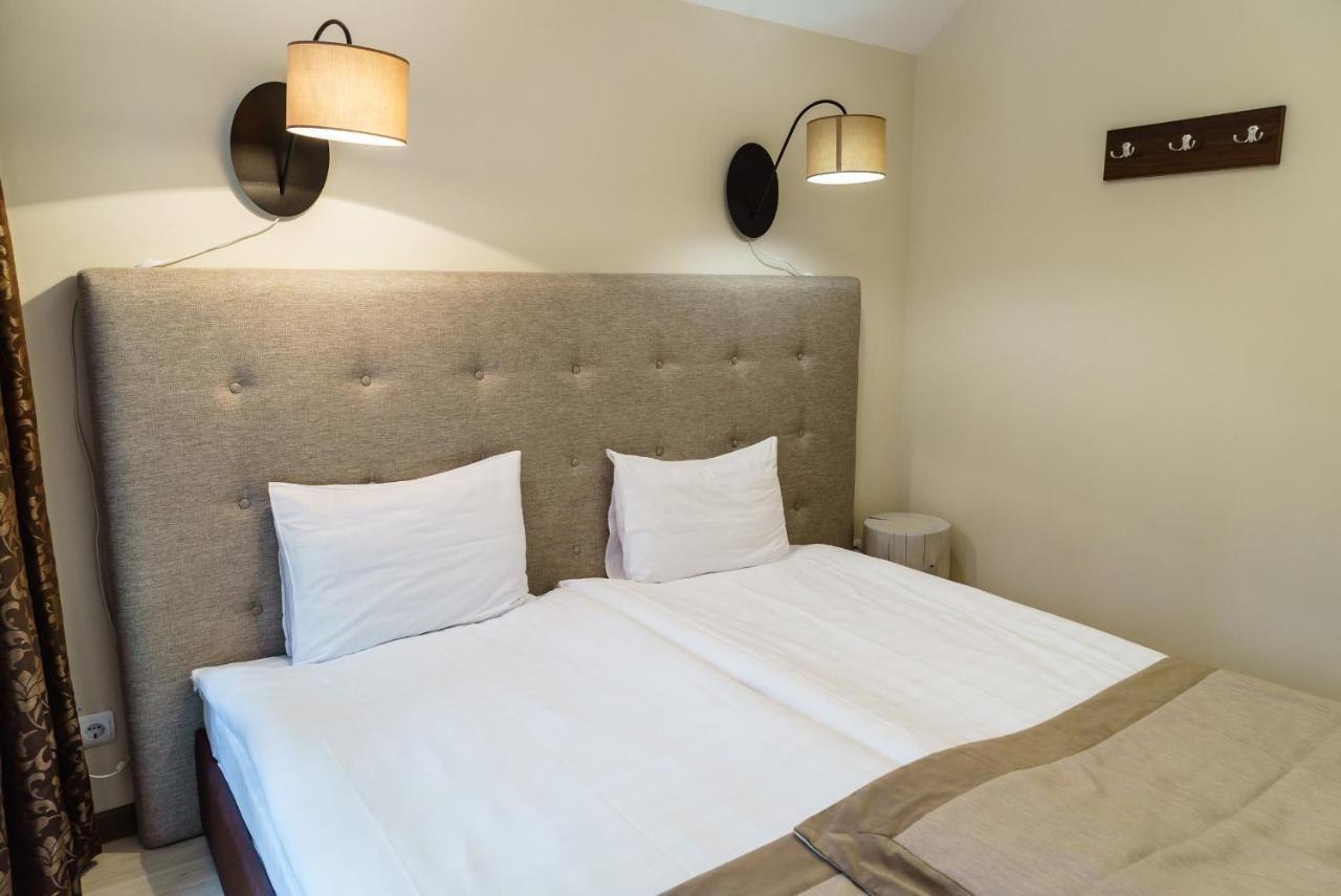 Isloch Park Hotell Rakaw Exteriör bild