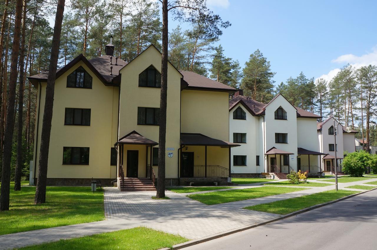 Isloch Park Hotell Rakaw Exteriör bild