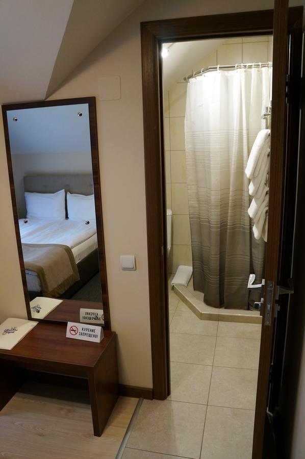 Isloch Park Hotell Rakaw Exteriör bild