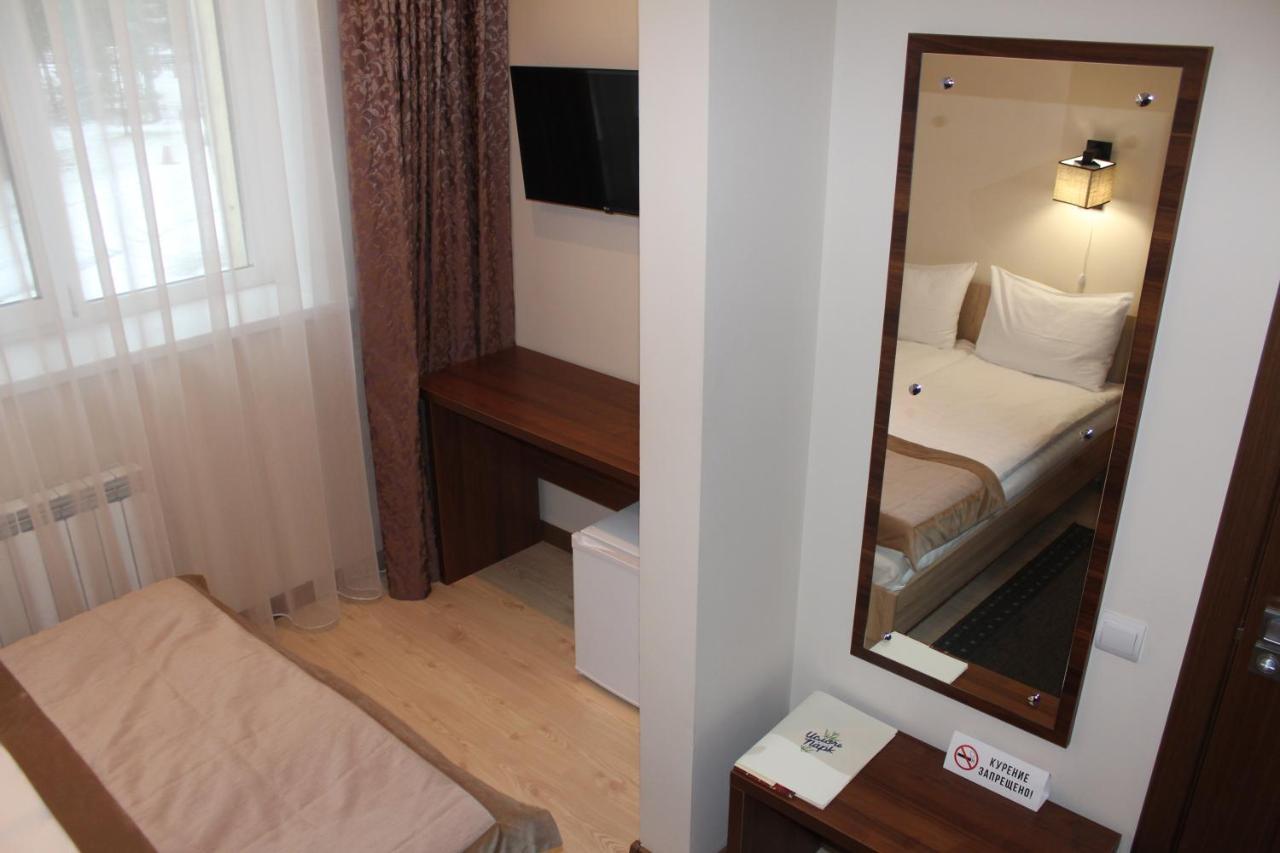 Isloch Park Hotell Rakaw Exteriör bild