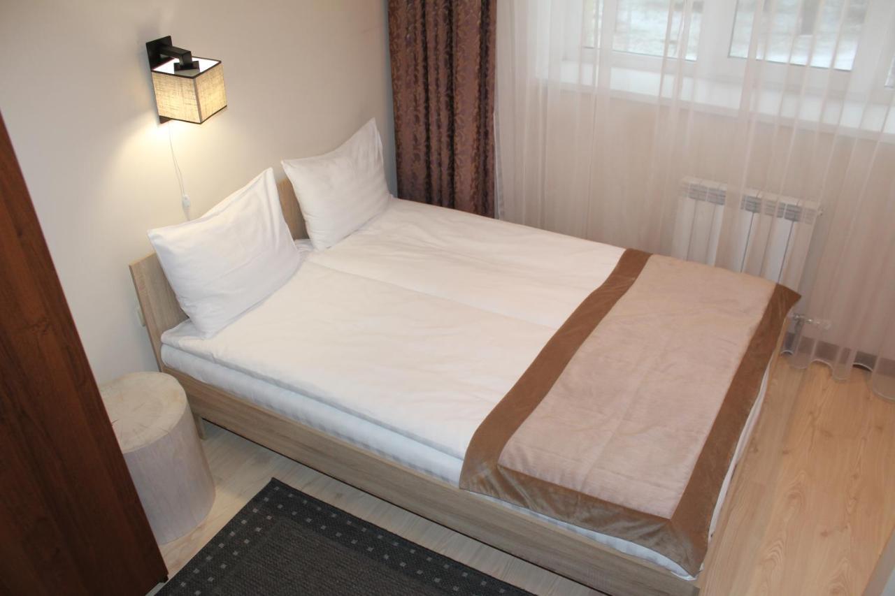 Isloch Park Hotell Rakaw Exteriör bild